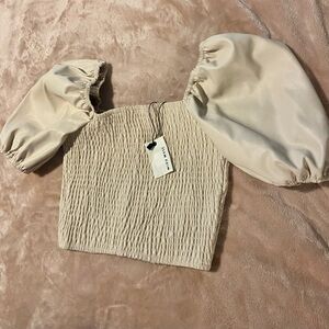 Miou Muse Womens Pleather Beige Puff Sleeve Top Medium